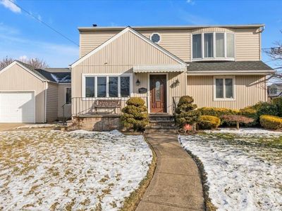 9 King Street, Oceanside, NY, 11572