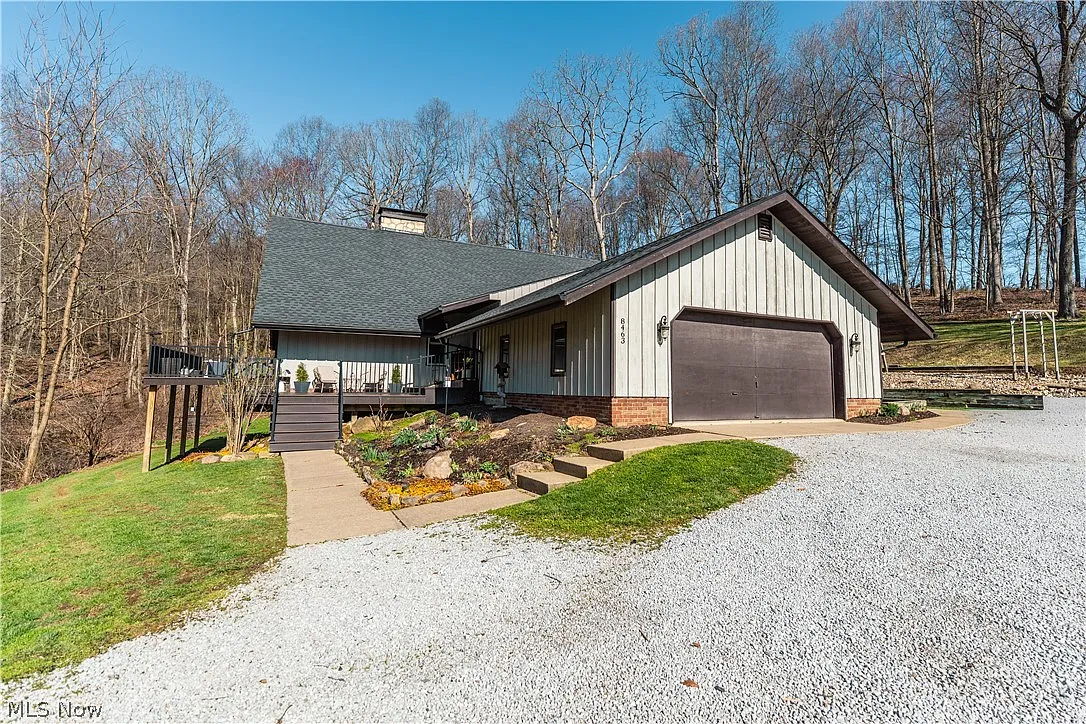8463 Private Road 577 photo 1