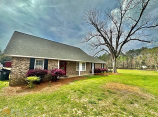 347 Burketts Ferry Rd, Hazlehurst, GA 31539