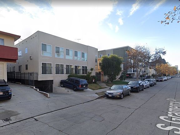 4th image of 832 S Gramercy Pl