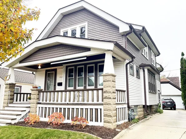 2552 South Brisbane AVENUE, Milwaukee, WI 53207