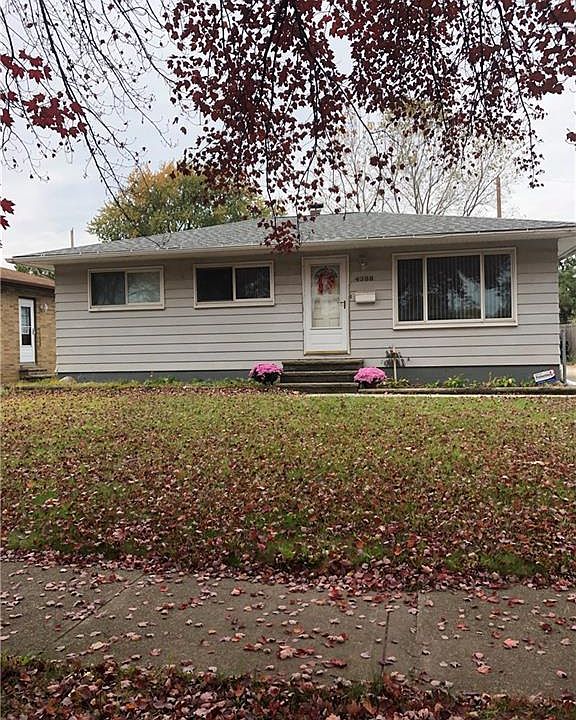 1st image of 4388 Starlight Dr