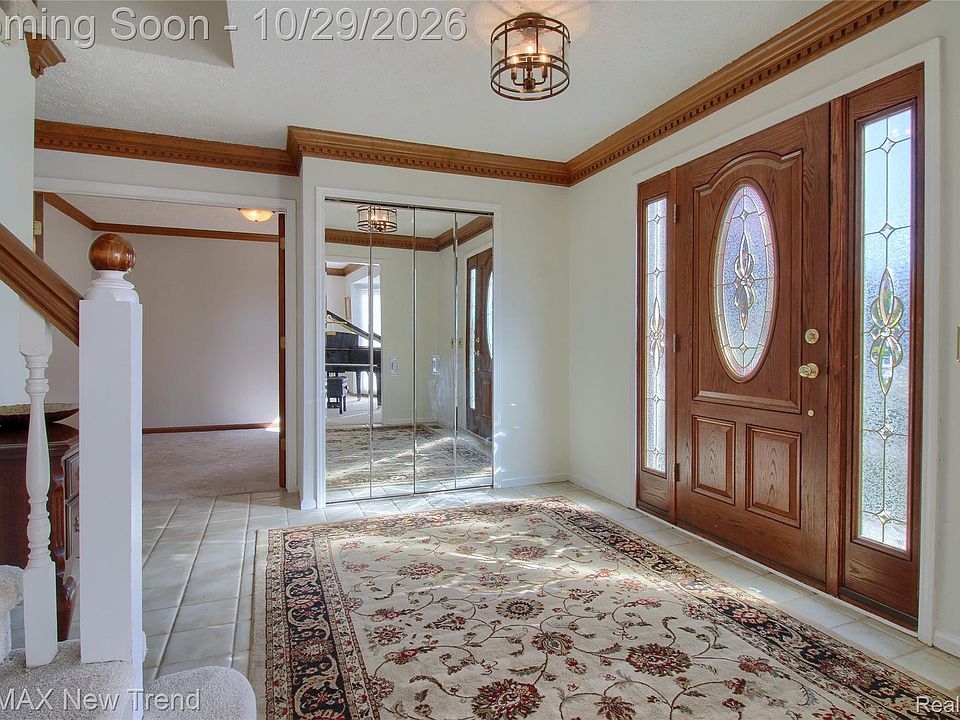 25458 Witherspoon St, photo 2