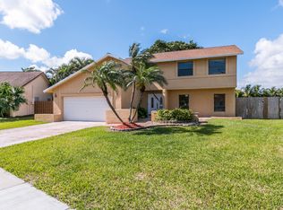 5825 SW 87th Way, Cooper City, FL 33328