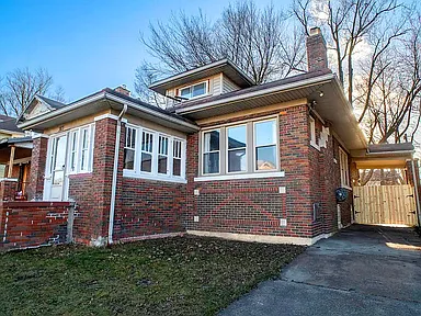 383 Chalmers St — exterior photo