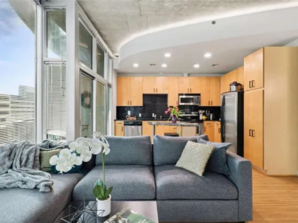 923 Peachtree St NE Unit 825, Atlanta, GA 30309