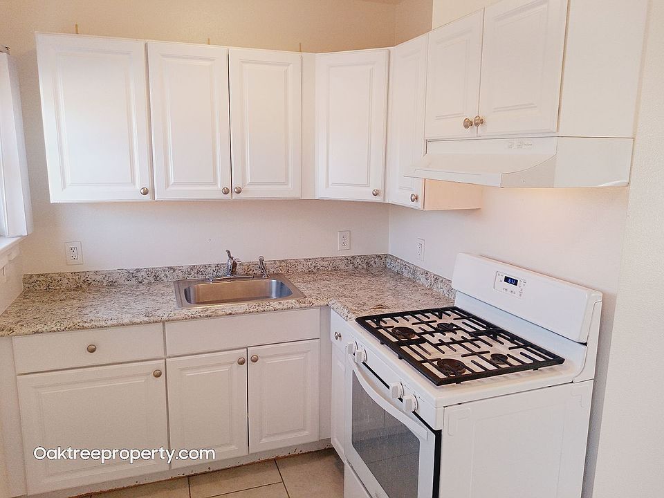 1st image of 330-332 Fillmore St #1-10