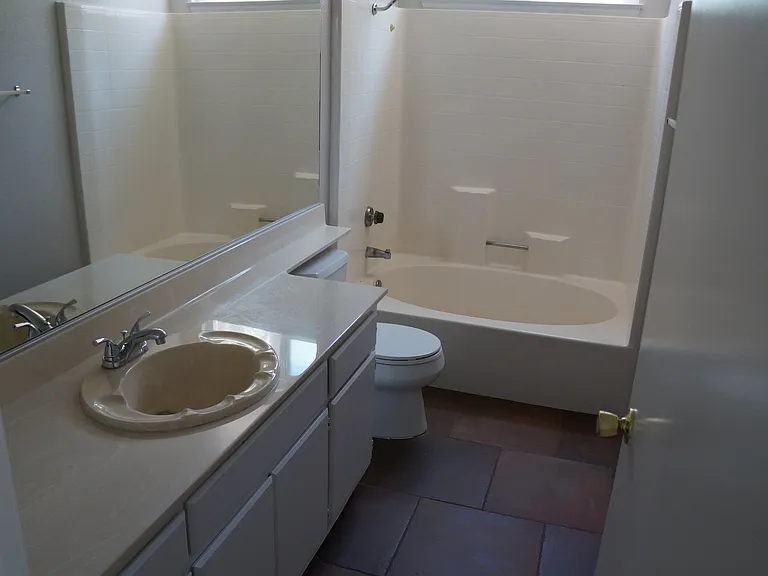 19975 Heartwood Dr — Photo 15
