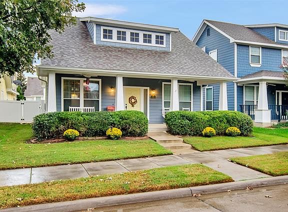2nd image of 9826 Walnut Hill Dr