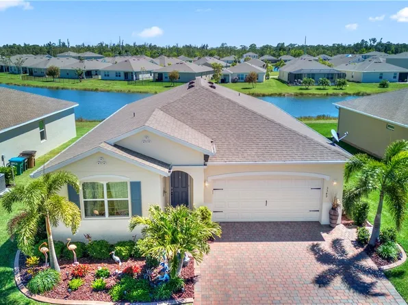 3349 Acapulco Cir, Cape Coral, FL 33909