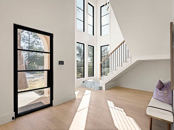 2nd image of 4231 Concho St