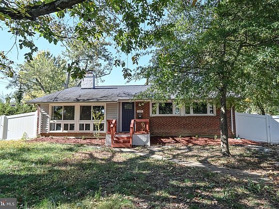 2nd image of 6116 Blue Grass Dr