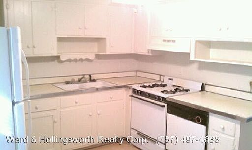 3rd image of 8247 Carrene Dr