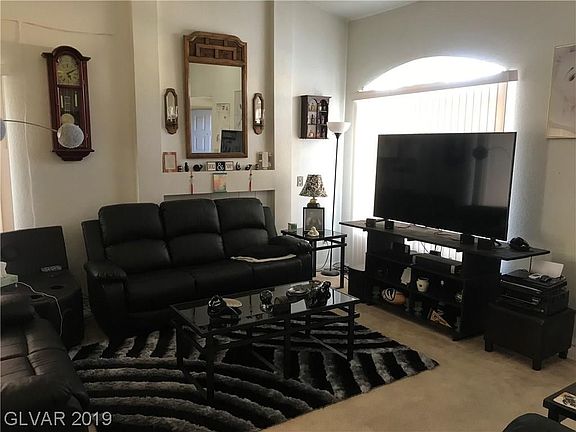 3rd image of 5625 Desert Creek Way