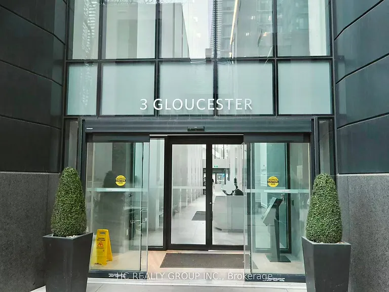 3 Gloucester St #809 — Photo 1