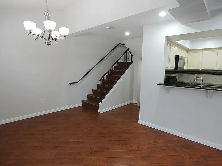 Almeria Townhomes — Photo 168