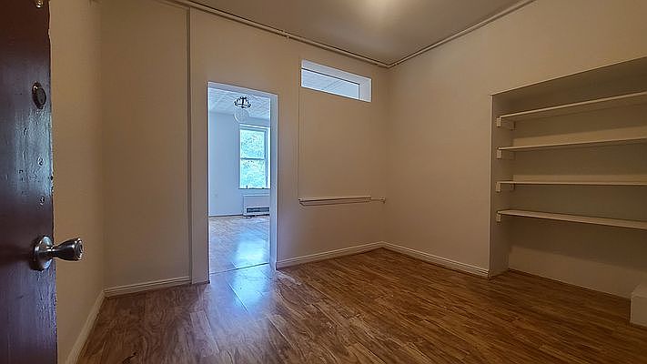 2nd image of 169 E Broadway APT 6