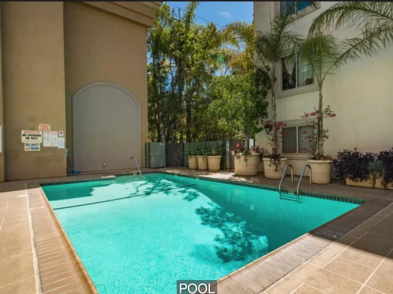 141 S Clark Dr #329 — Photo 23