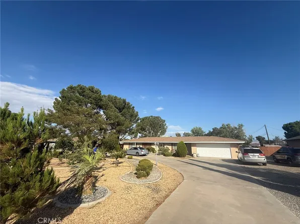 14275 Gayhead Rd, Apple Valley, CA 92307