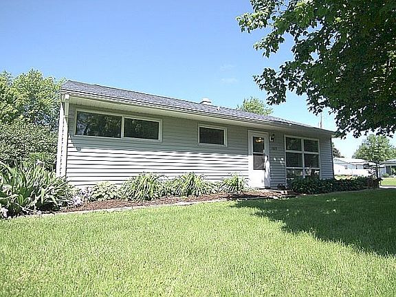 2nd image of 103 N 14th Ave
