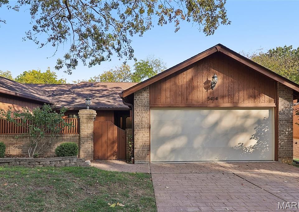 1st image of 5414 Village Courtway Ln
