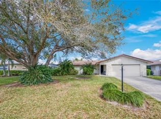 505 Landmark Dr, Naples, FL 34112