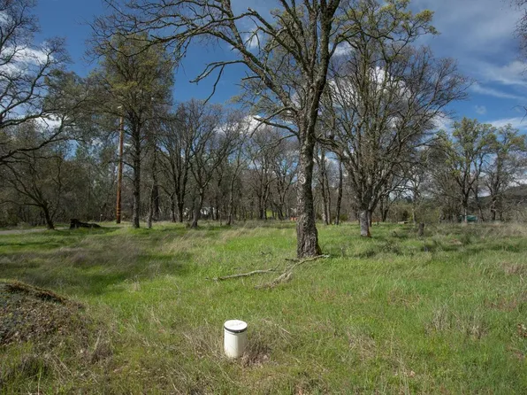 12190 Simone Ct, Browns Valley, CA 95918