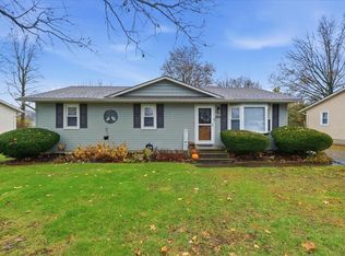 39056 Chestnut Ridge Rd, Elyria, OH 44035