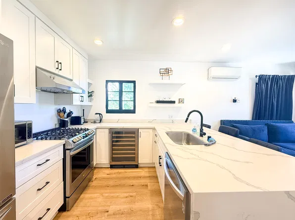 1016 1/2 S Hayworth Ave, Los Angeles, CA 90035