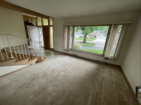 3rd image of 9201 S Tripp Ave