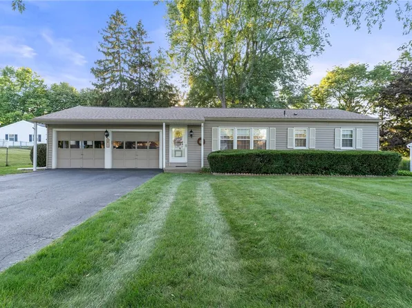 65 Masthead Way, Rochester, NY 14623