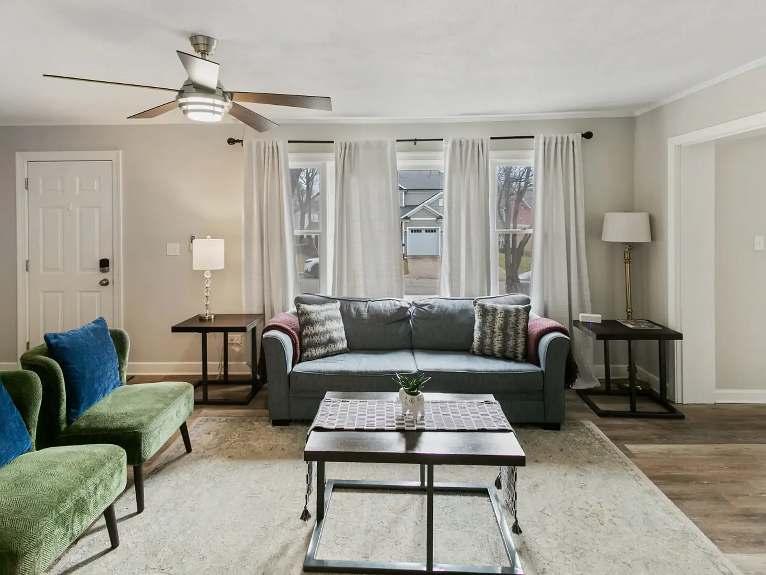 3 bed, 1392 sqft, $5,000 — Photo 3