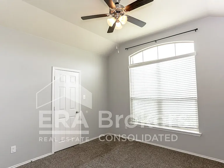 2506 Bargello St — Photo 3
