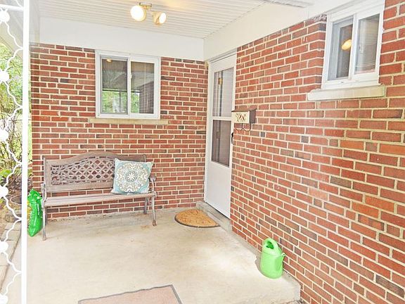 2nd image of 1025 Brooke Ave