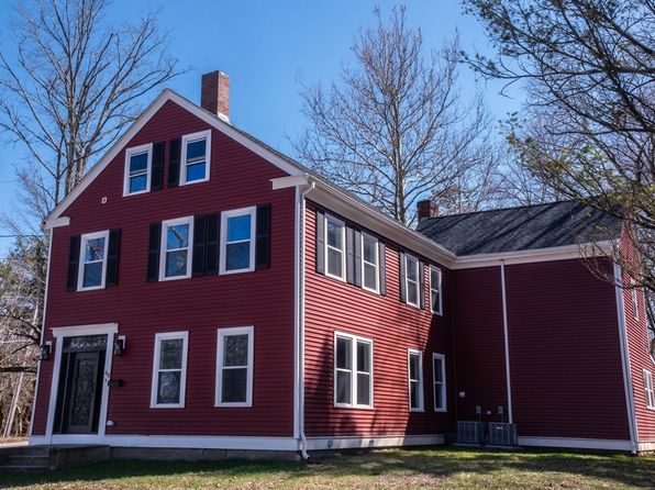 48 Common St, Wrentham, MA 02093