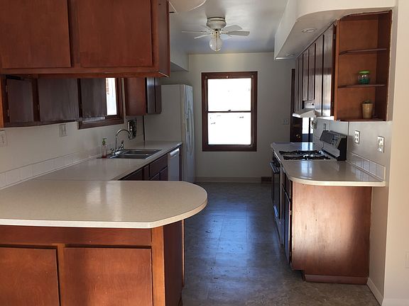 5th image of 15095-1485 E St