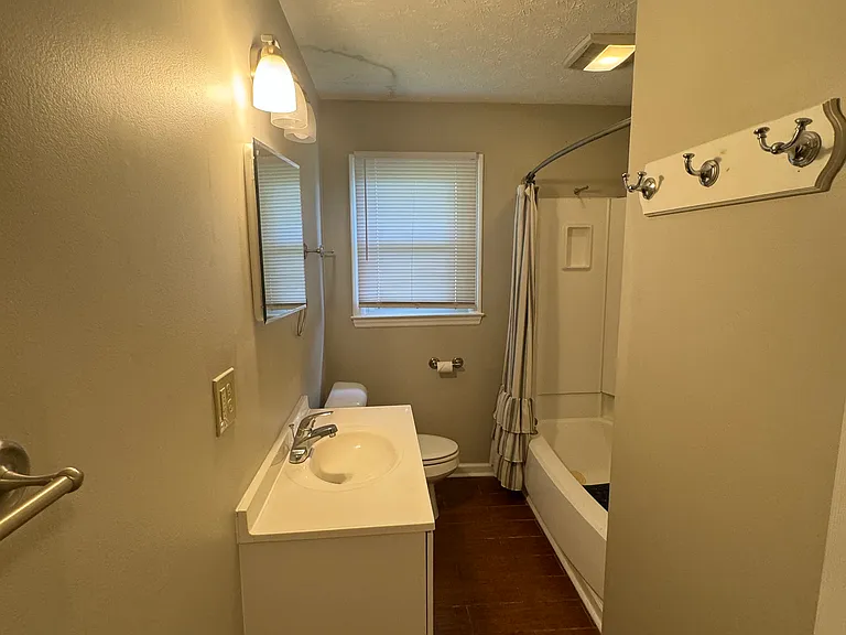289 Paddock Dr — Photo 5