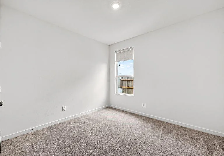 16307 Chestnut Haven Ln — Photo 33