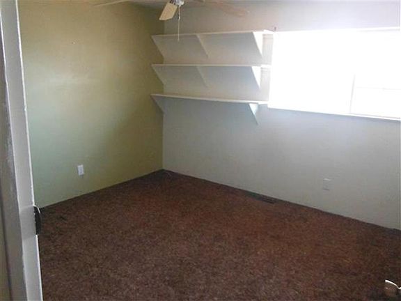 4th image of 245 E 1 S
