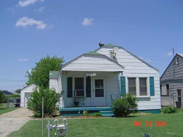 1st image of 4513 N Kenyon Dr