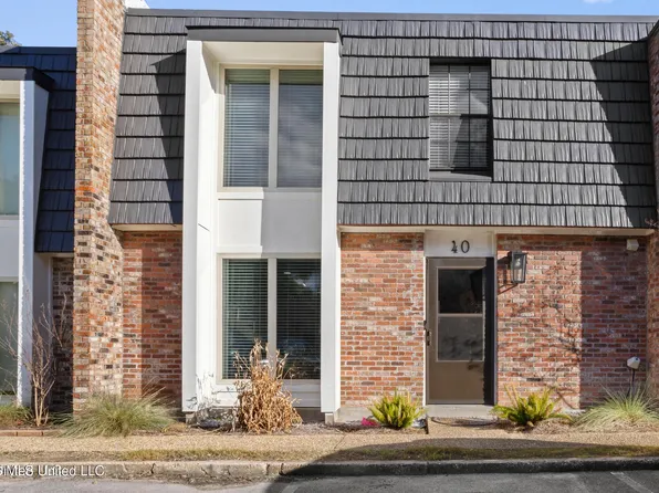 527 Front Beach Dr APT 40, Ocean Springs, MS 39564