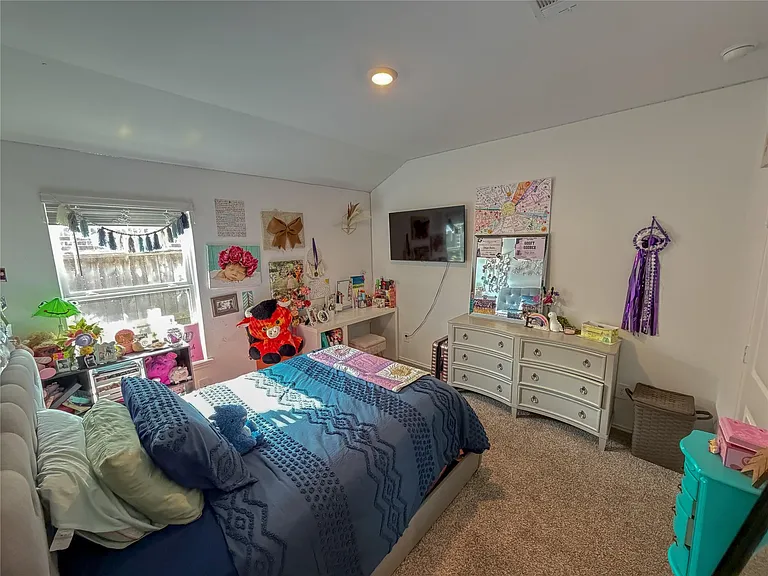 1008 Llano Trl — Photo 13