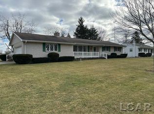 2655 Elmwood Dr, Adrian, MI