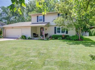 52175 Carriage Hills Dr, South Bend, IN