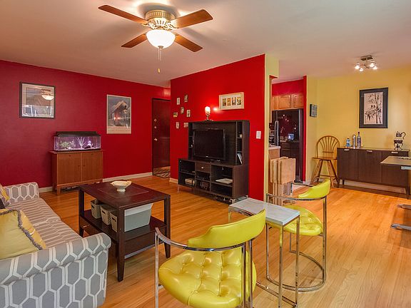 5th image of 426 S Lombard Ave APT 103