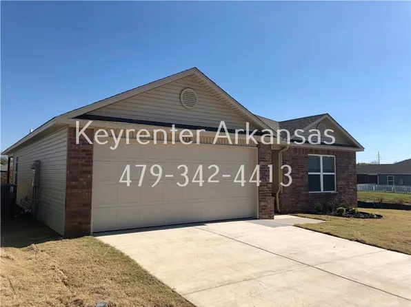 1236 S Nighthawk Ln, Fayetteville, AR 72701