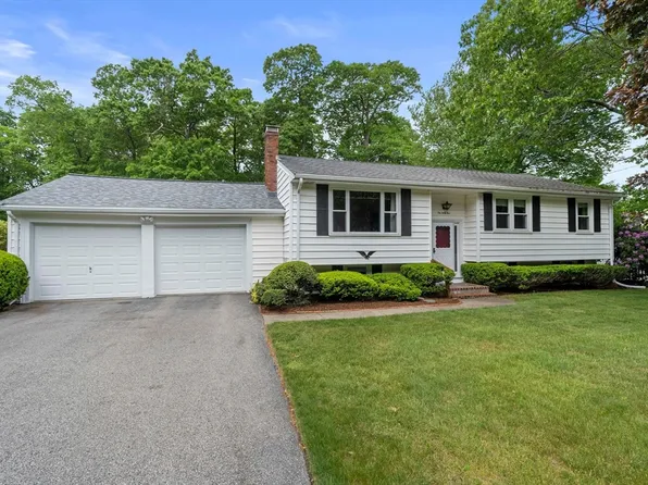 165 Lisle St, Braintree, MA 02184