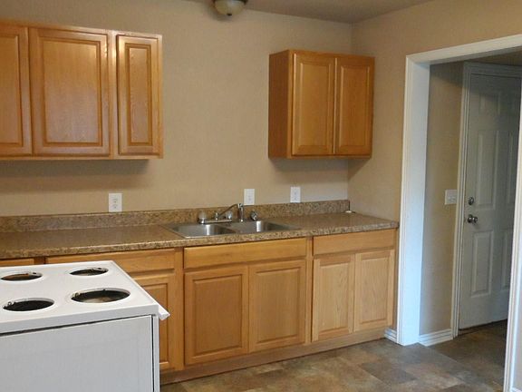 4th image of 340 W Fillmore Ave