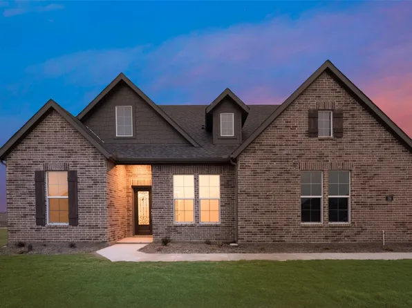 186 Spanish Moss Trl, Rhome, TX 76078