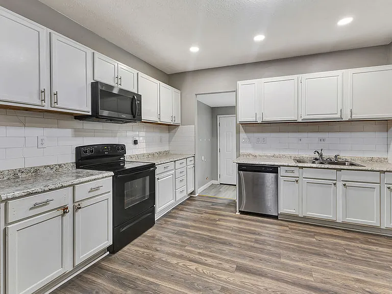 14 McKinley St #1 — Photo 18
